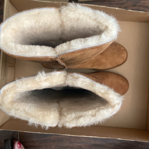 NWOT Koolaburra/UGG light brown suede boots, size 7. Bought at Nordstrom 11/23. - Picture 9 of 9